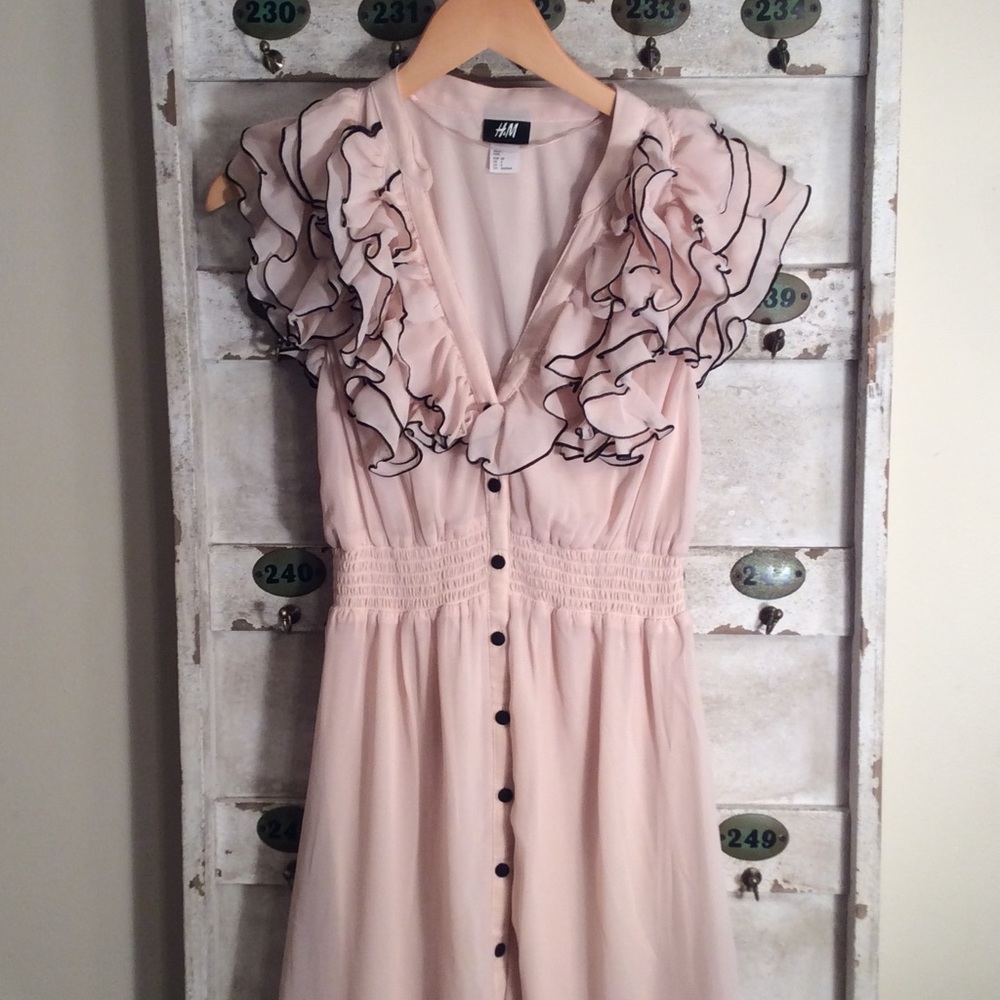 H & M pink and black ruffled dress